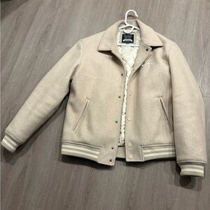 ❄️ Guess Men's Cream Bomber Jacket